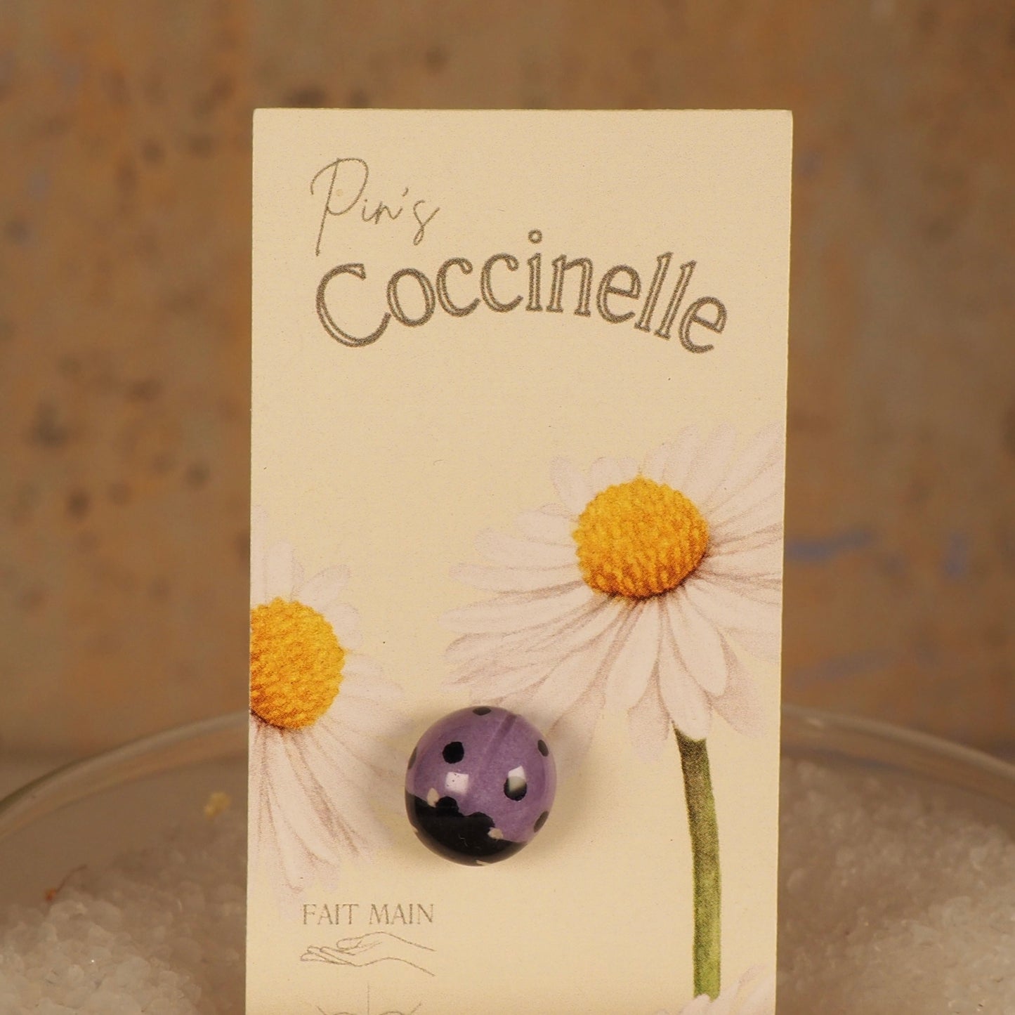 Pin's Coccinelle violet